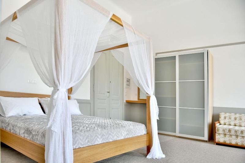 Douskos Guesthouse Hydra  Bagian luar foto