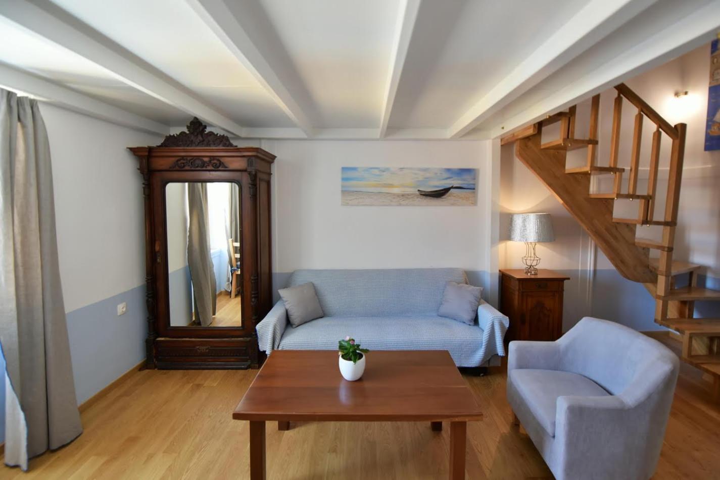 Douskos Guesthouse Hydra  Bagian luar foto