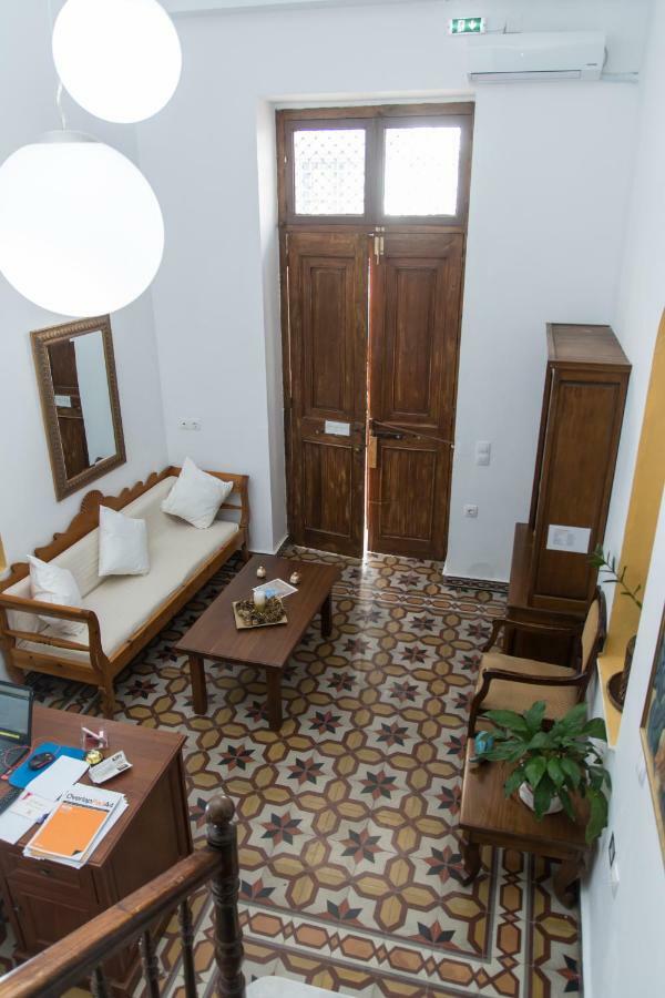 Douskos Guesthouse Hydra  Bagian luar foto