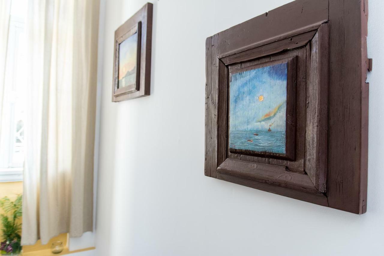 Douskos Guesthouse Hydra  Bagian luar foto