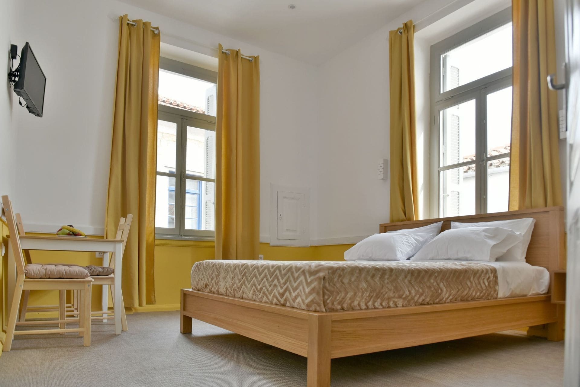 Douskos Guesthouse Hydra  Bagian luar foto
